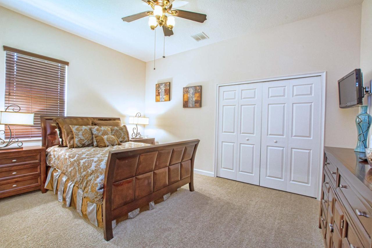 Calabria- 4 Bed House W/pool- 3400cl Orlando