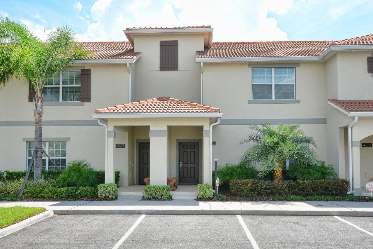 Holiday home Storey Lake-4 Bedroom Townhome W/spashpool-1629st *