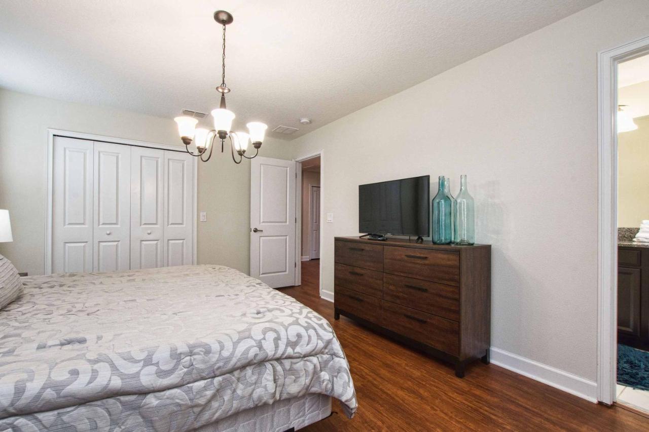 Holiday home Storey Lake- 6 Bedroom Pool Home-1657st Orlando