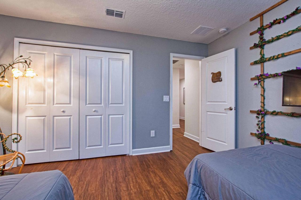Holiday home Storey Lake- 6 Bedroom Pool Home-1657st Orlando