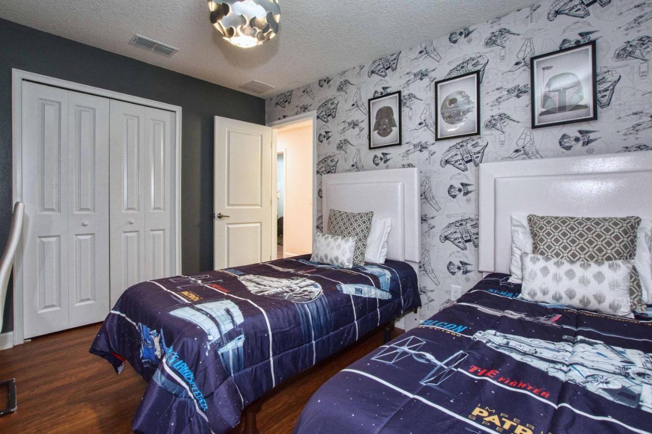 Holiday home Storey Lake- 6 Bedroom Pool Home-1657st *