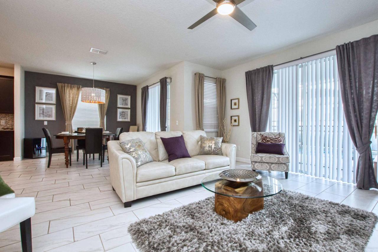 Holiday home Storey Lake- 6 Bedroom Pool Home-1657st