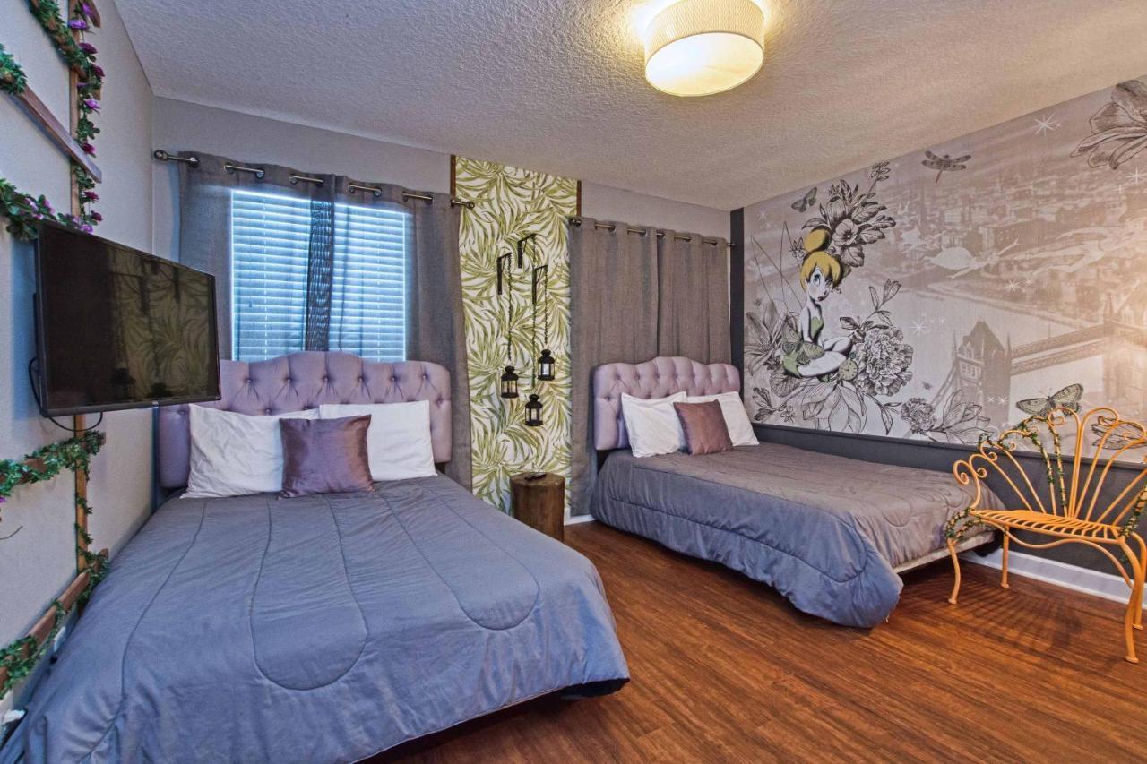 Storey Lake- 6 Bedroom Pool Home-1657st *