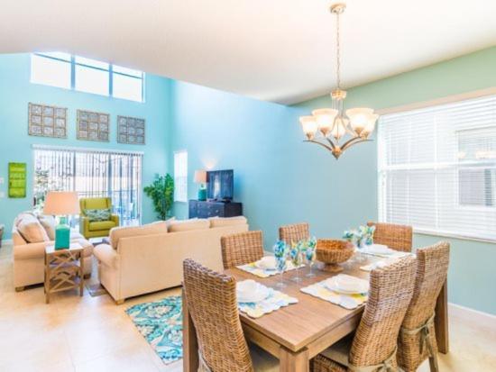 5 Bedroom 5 Bath Pool With In Paradise Palms Holiday home *