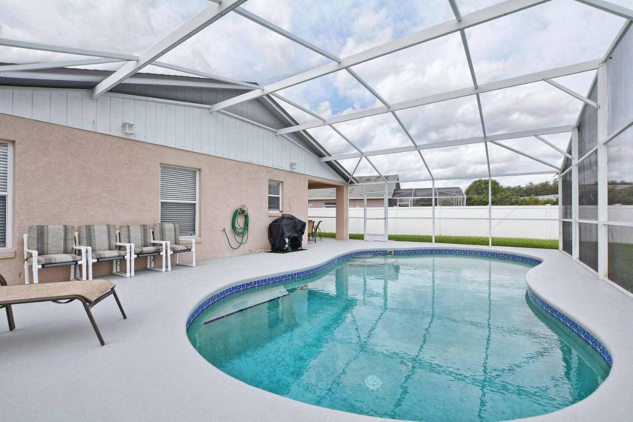 Indian Ridge- 4 Bedroom Pool Home- 2405ir Holiday home