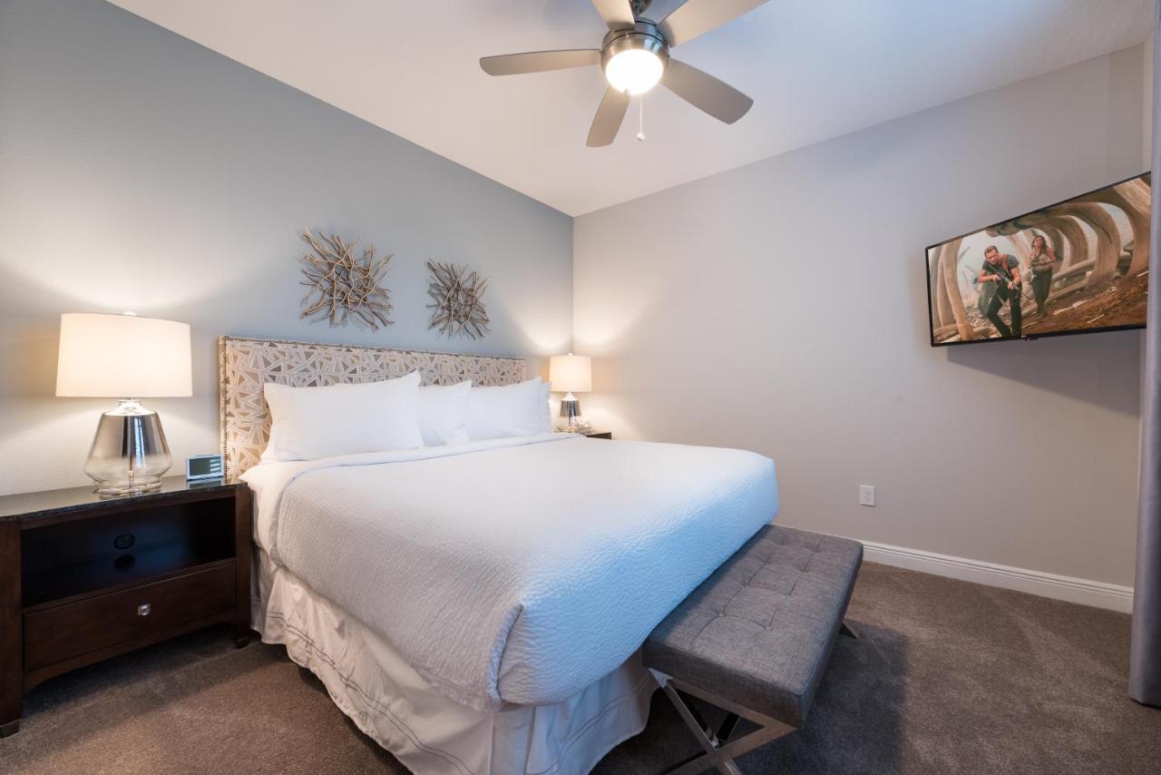 Exquisite With Theater & Themed Near By Rentyl- 7664f Holiday home Orlando