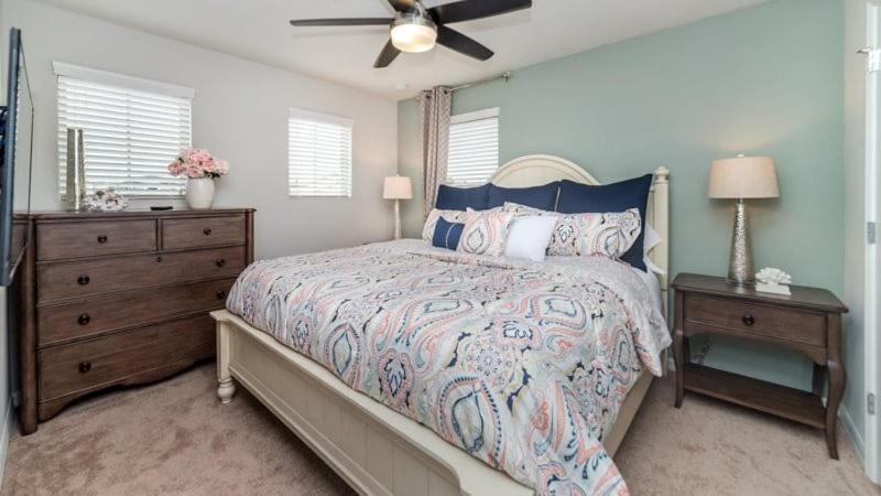 Amazing 5 Bed 5 Bath Pool In Windsor At Westside Orlando