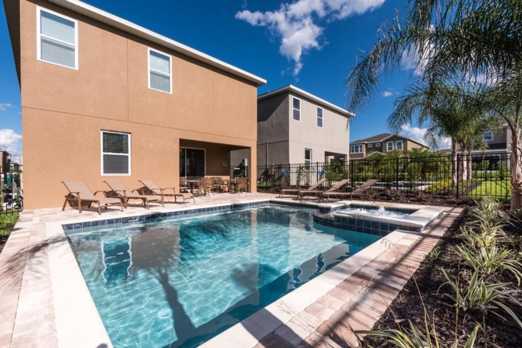 Je63369 - The Encore Club - 8 Bed 7 Baths
