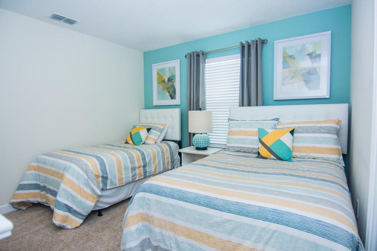 Dream Townhome With Private Pool Close To Sl4806 Holiday home *