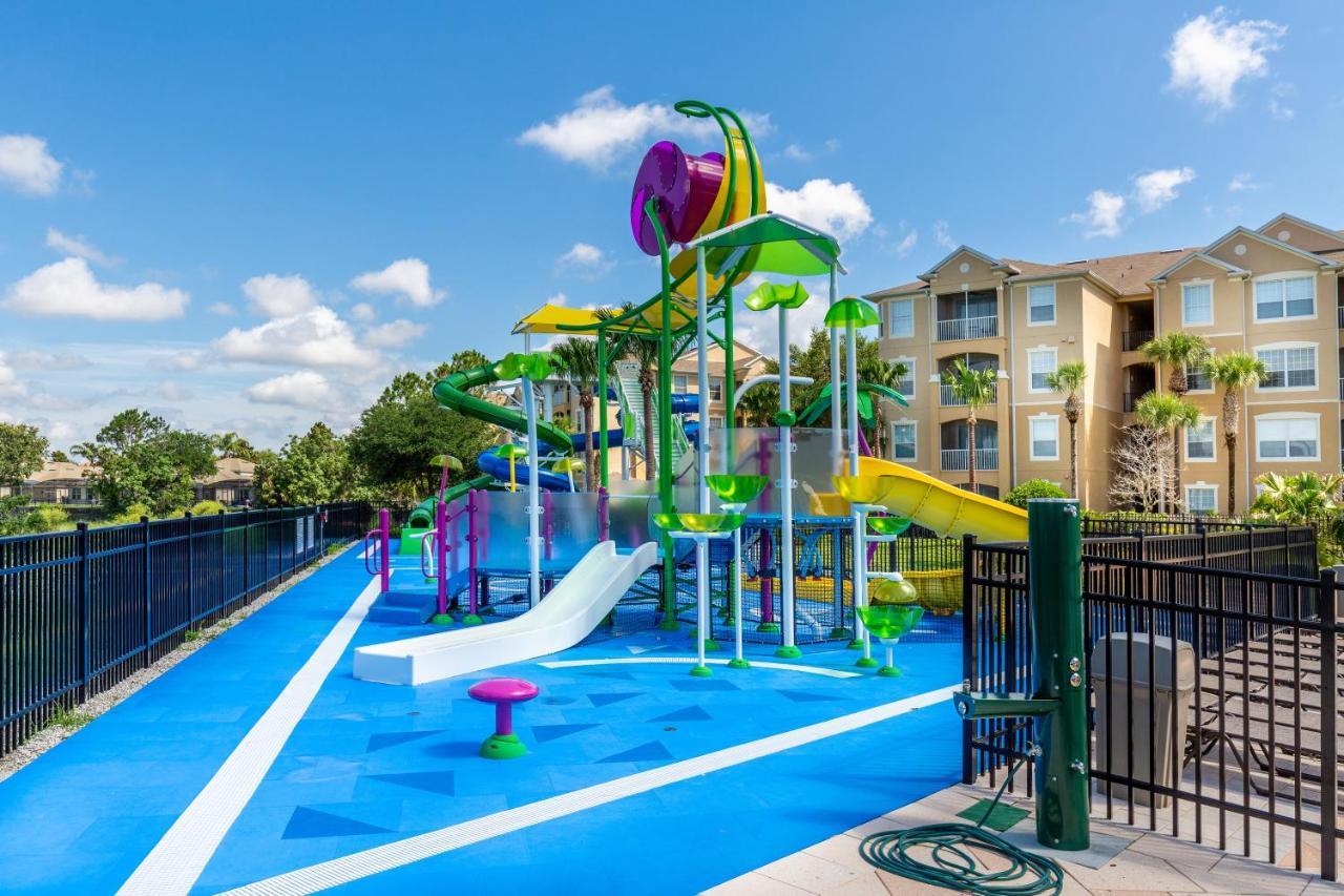 Holiday home Windsor Hills Resort! 2 Miles To Disney! 6 Bedroom With Private Pool &