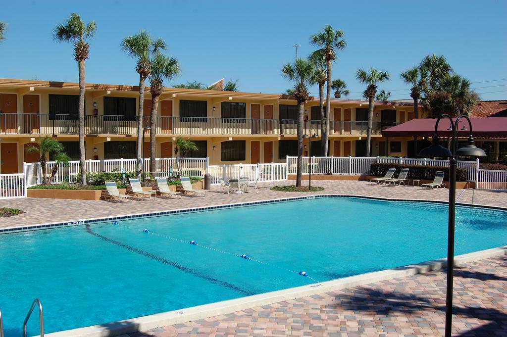 Hotel Best Western Turnpike West Orlando 2*