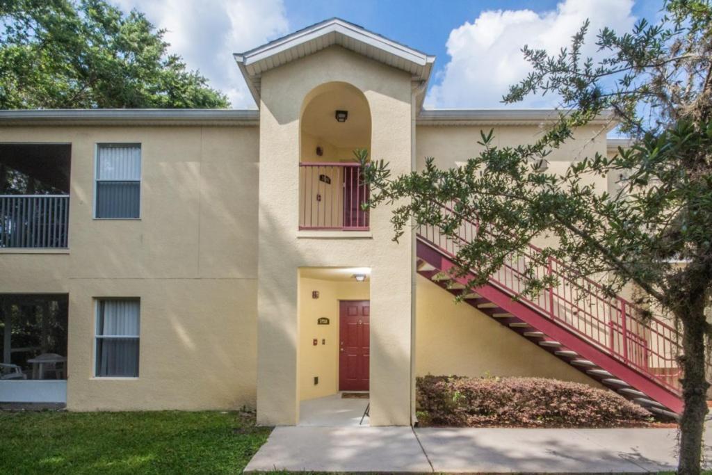 Gerald's Club Cortile - Three Bedroom Apartment *
