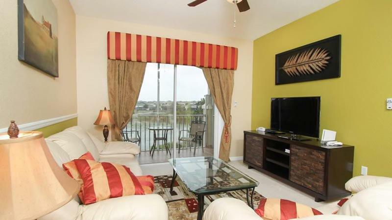 Elegant 3 Bedroom 2 Bath For Retreat Holiday home