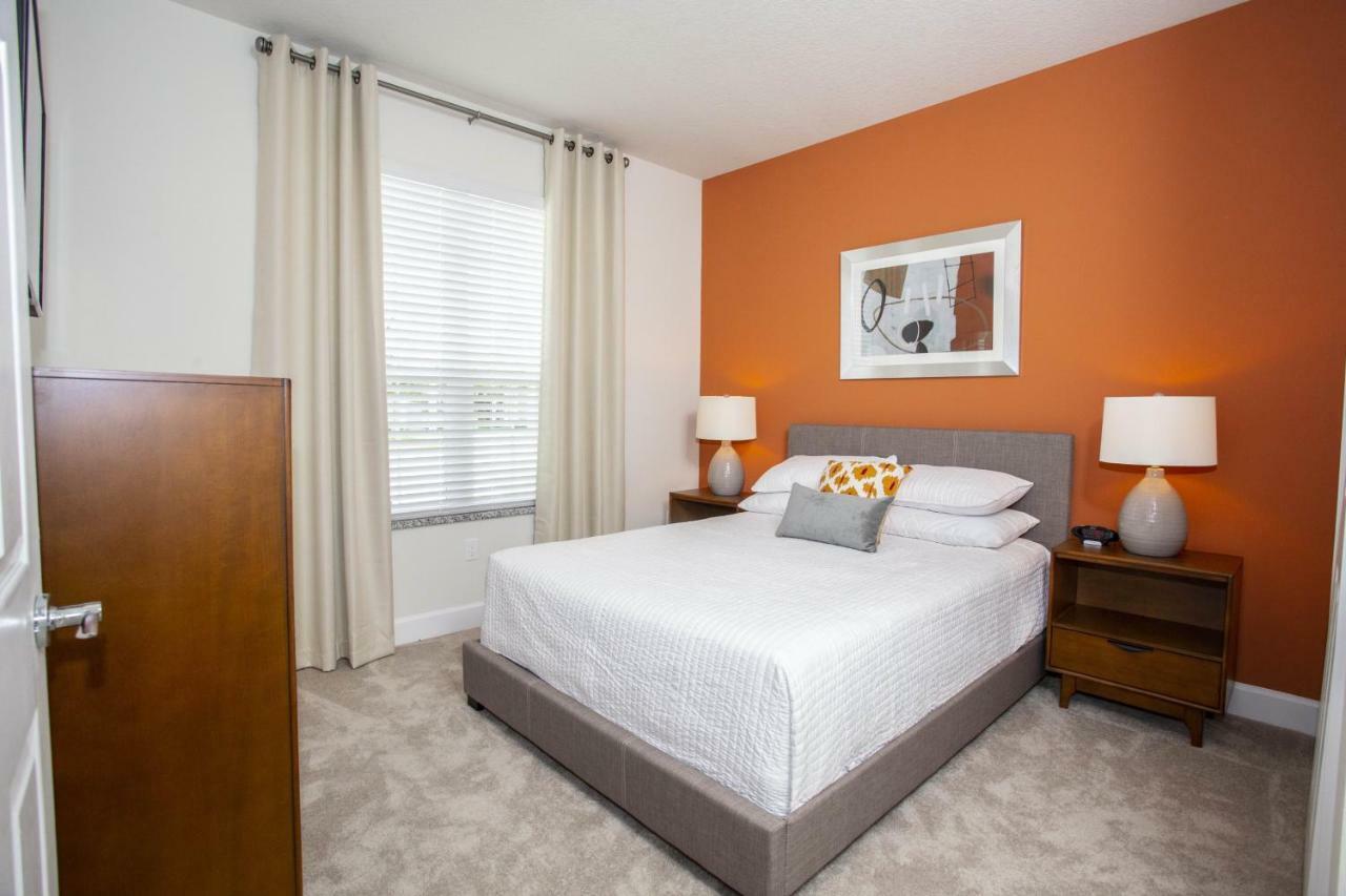 Villa Beautiful Suites At Serenity