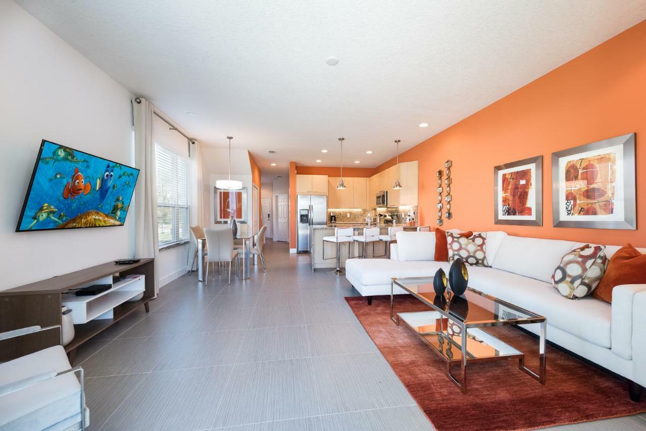 Villa Beautiful 3 Bedroom Suites, 20 Min From Townhouse Orlando