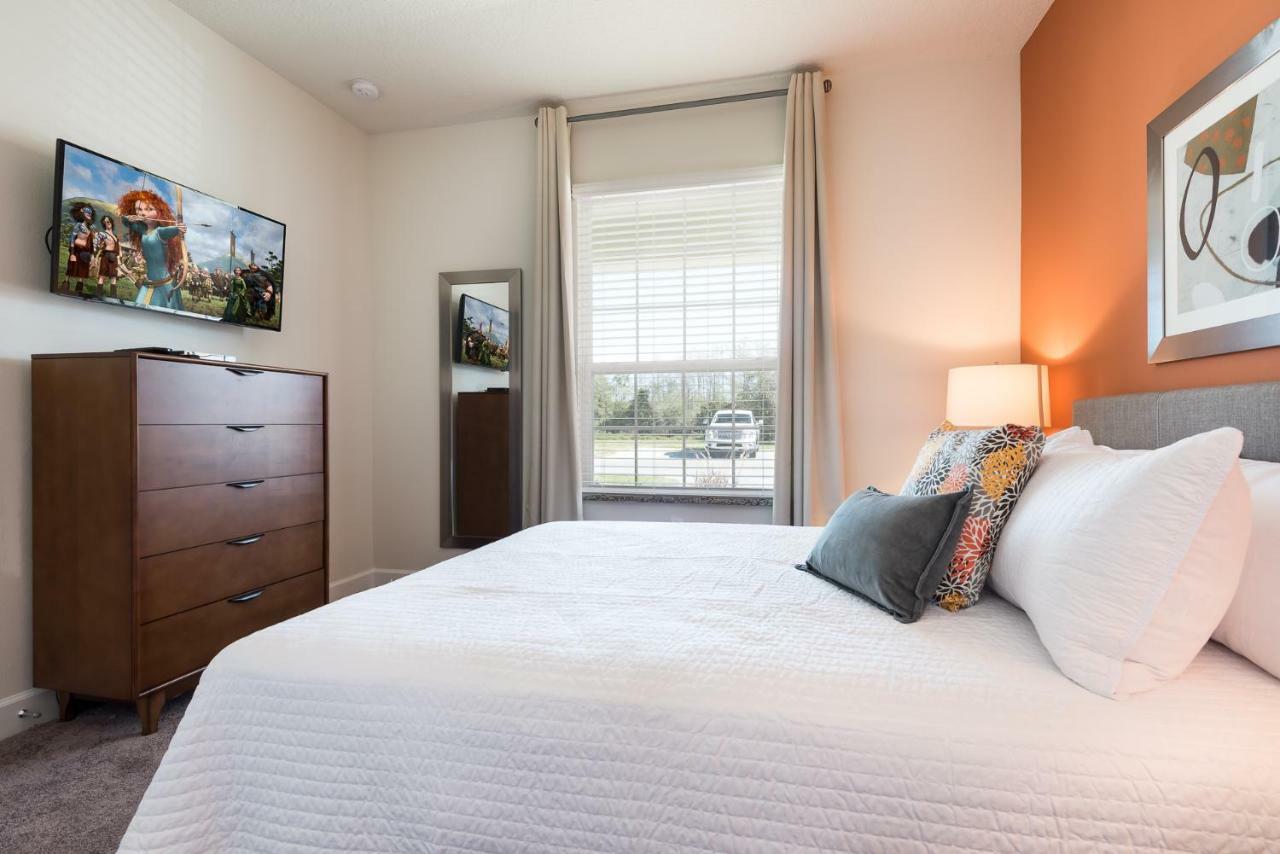 Villa Beautiful 3 Bedroom Suites, 20 Min From Townhouse Orlando