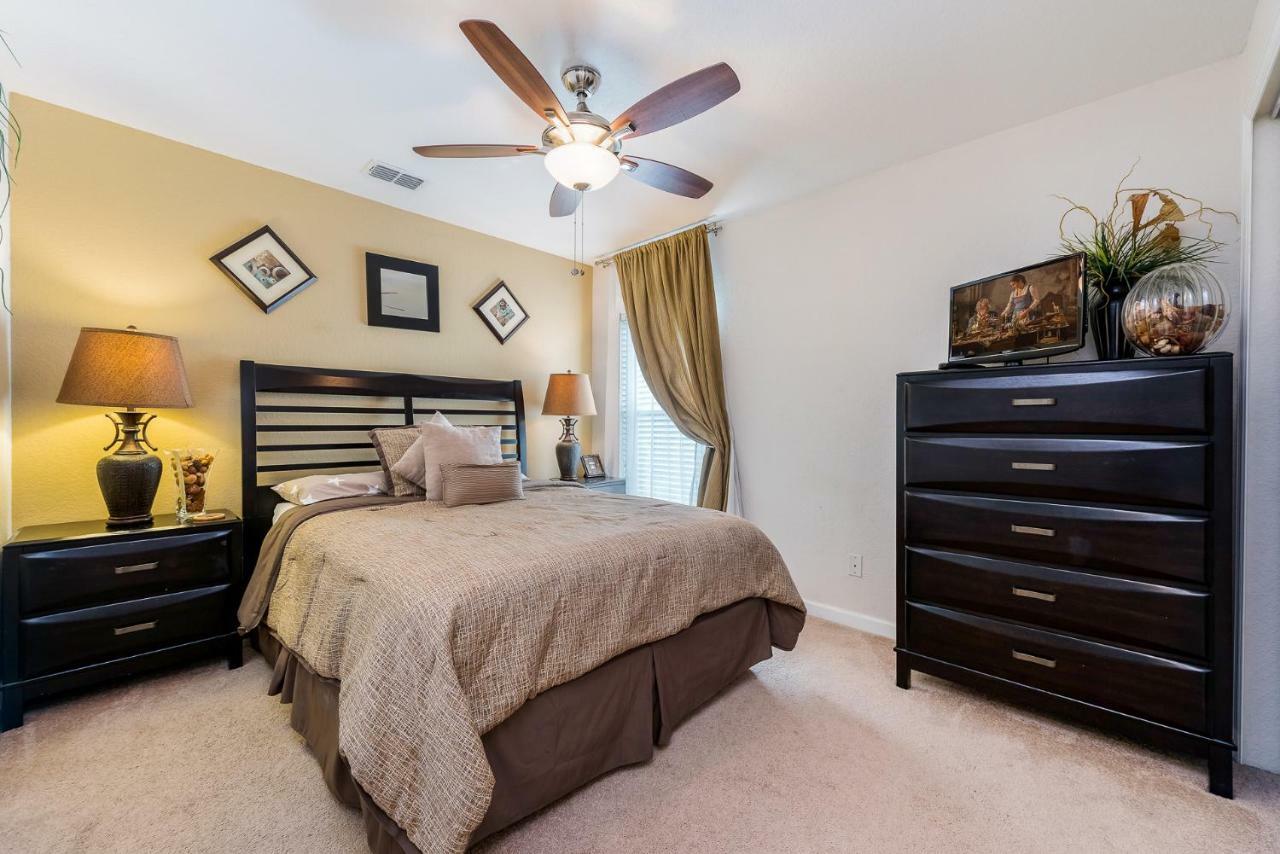 Villa Spacious 5 Bedroom At Windsor Hills