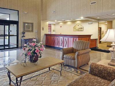 Wingate By Wyndham - International Airport- Free Hot Breakfast
