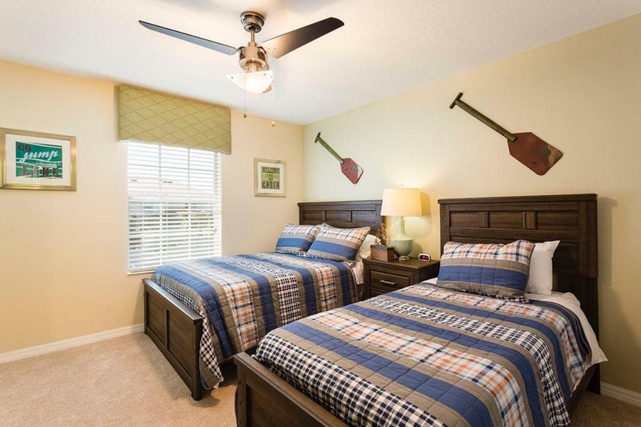Holiday home Storey - 4859 Clock By Fairytalevr