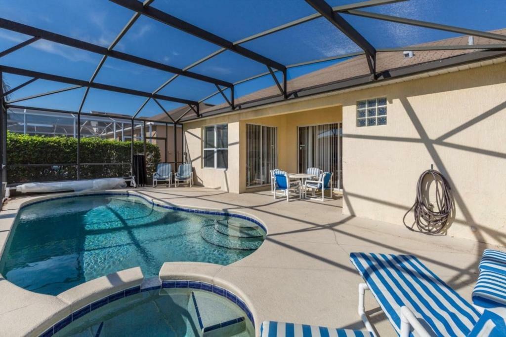 King Palms Villa *