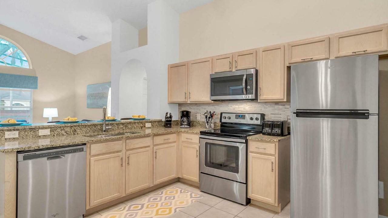 Holiday home Backstage - In Popular 4 Bed Pool That's Very Close To
