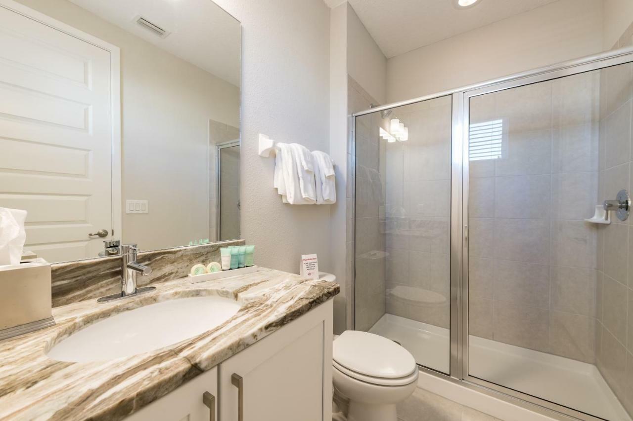 Lovely By Rentyl Near With Private Pool, Pool Table, Wet Bar & Amenities - 300f Orlando