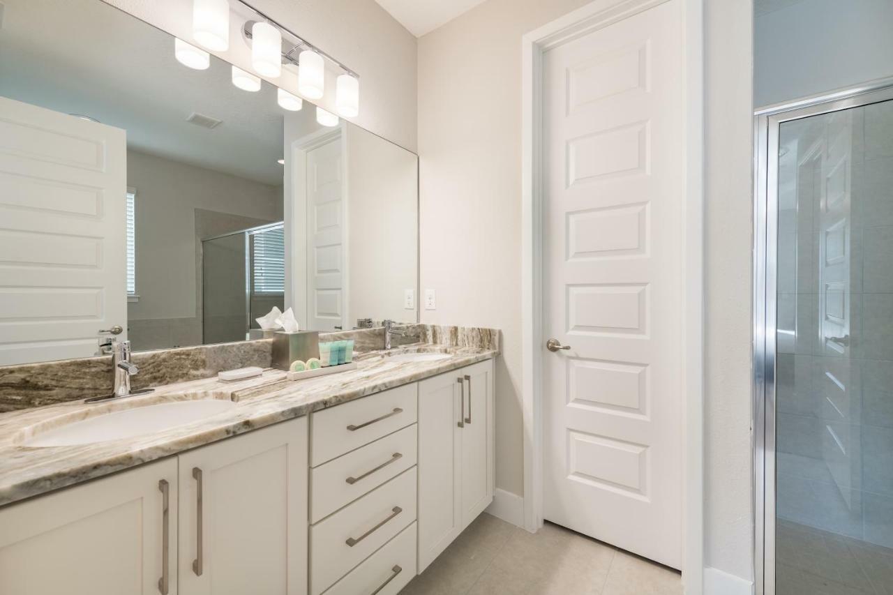 Lovely By Rentyl Near With Private Pool, Pool Table, Wet Bar & Amenities - 300f * Orlando