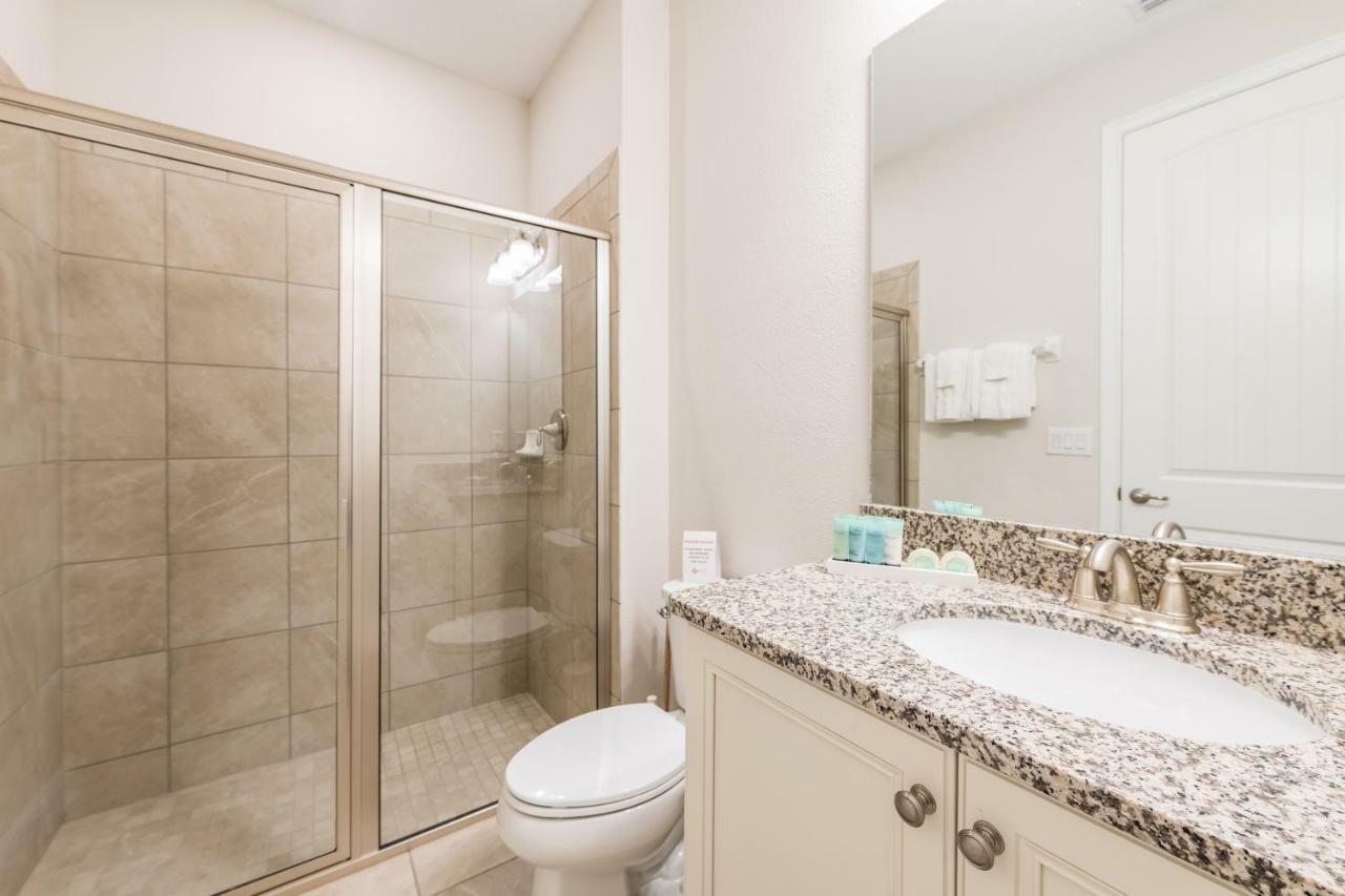Holiday home Cozy By Rentyl Near With Private Pool, Air Hockey Table & Amenities - 321b Orlando