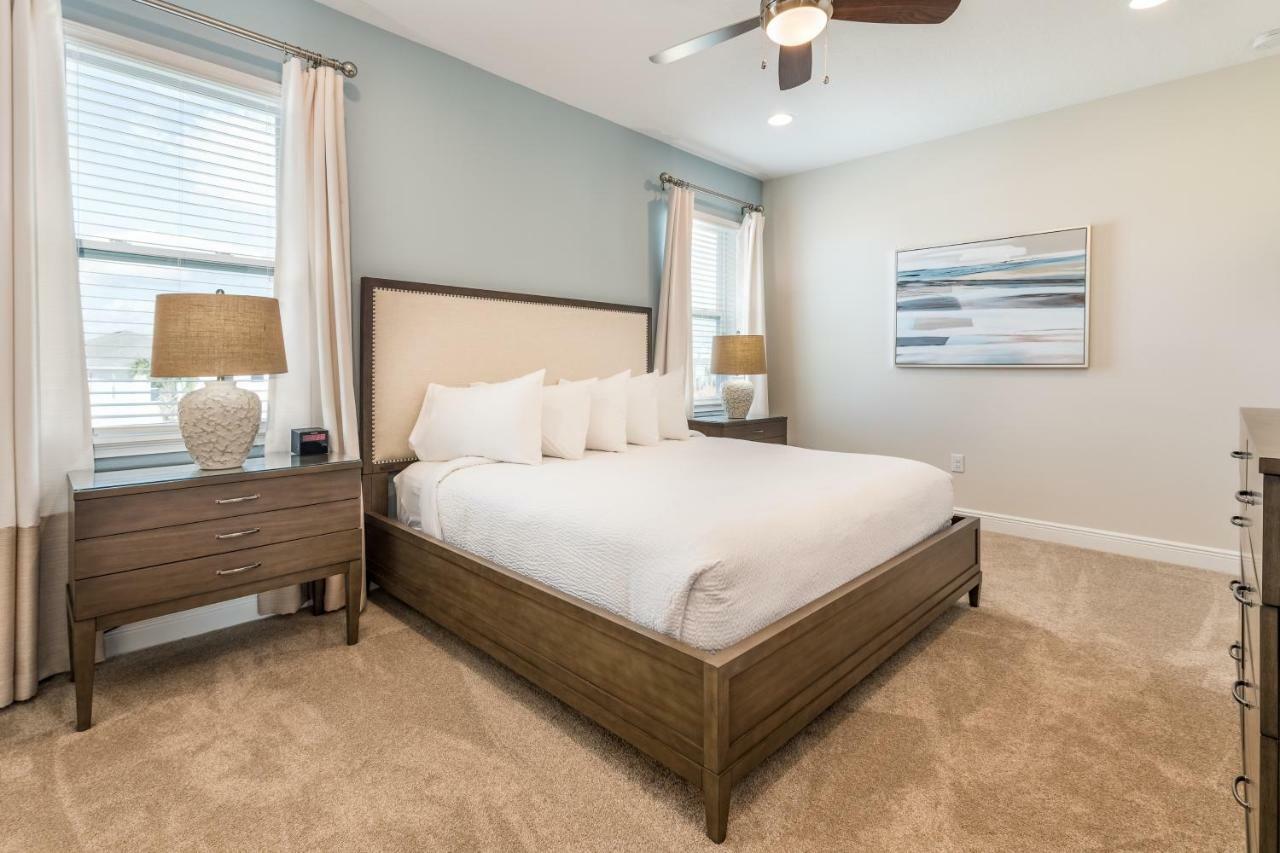 Cozy By Rentyl Near With Private Pool, Air Hockey Table & Amenities - 321b Orlando