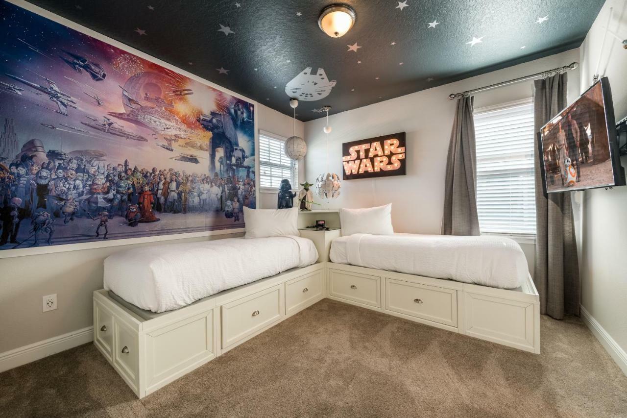 Delight: Cozy With Private Pool And Themed Holiday home Orlando