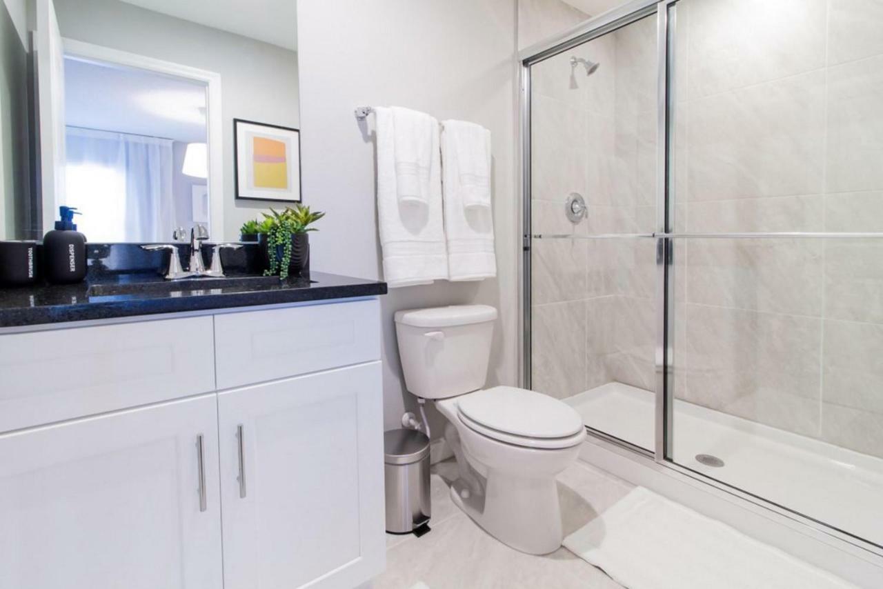 Wonderful Townhomes With Four Bedrooms Close To Holiday home Orlando