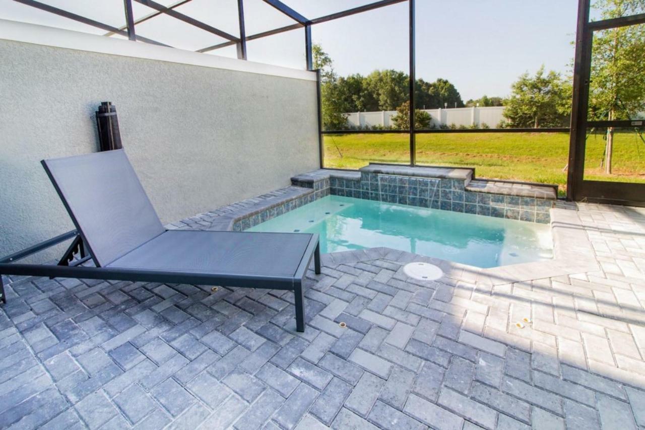 Wonderful Townhomes With Four Bedrooms Close To Holiday home