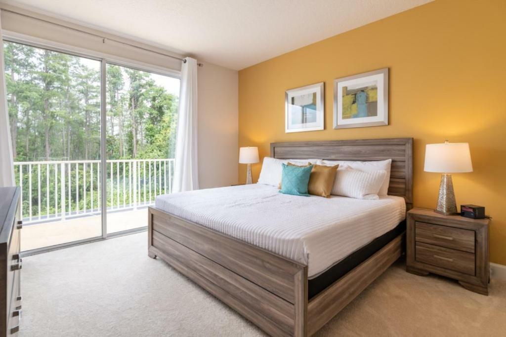 Villa Charming Townhome With Private Pool Near *