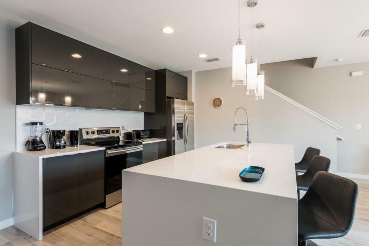 Wonderful Townhomes With Four Bedrooms Close To *