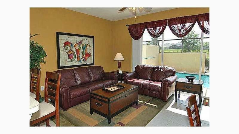 Windsor Hills 3 Bedroom 3 Bath Townhome Near Holiday home *