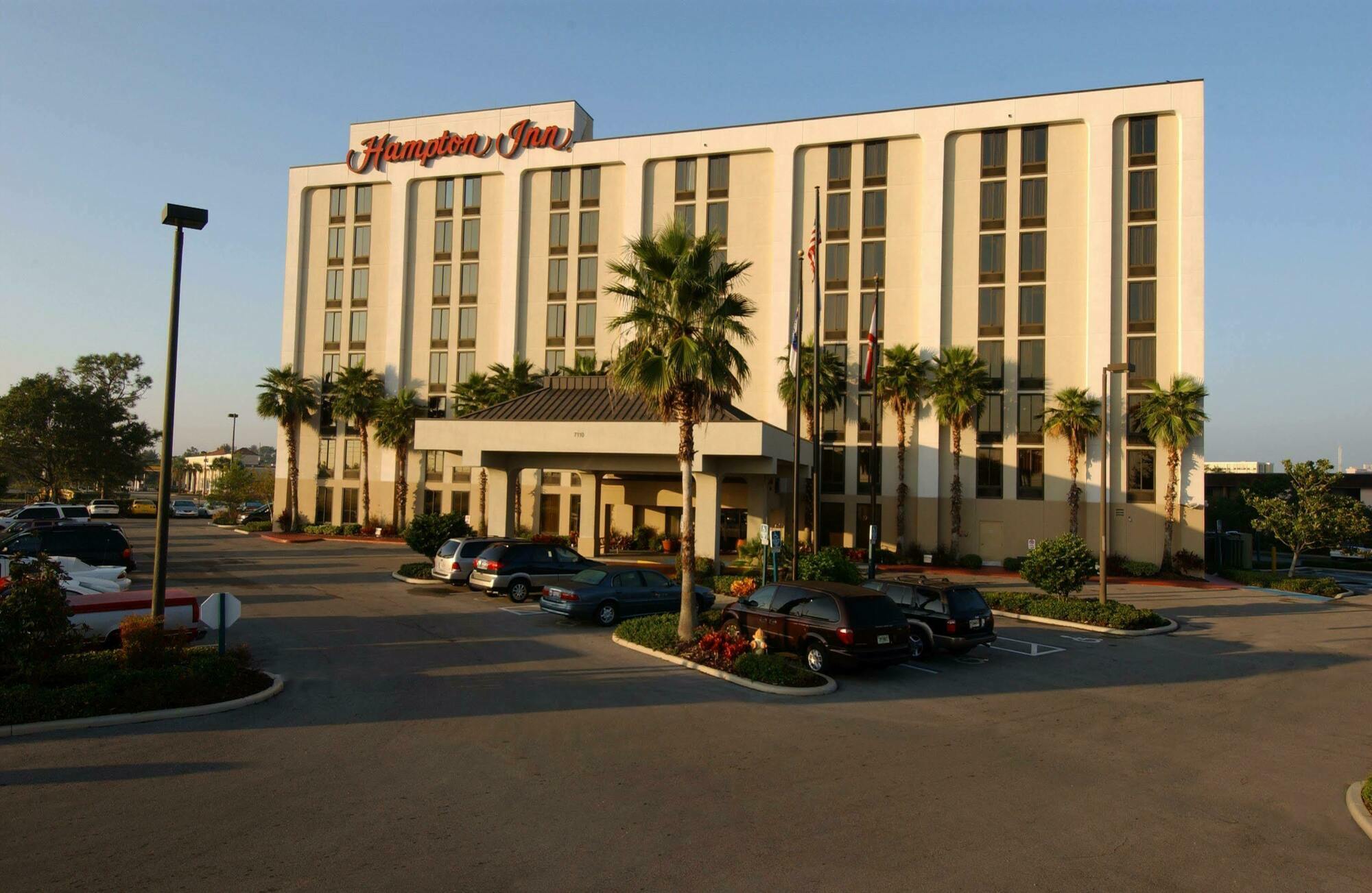 Hampton Near Universal Blv/international Dr Hotel