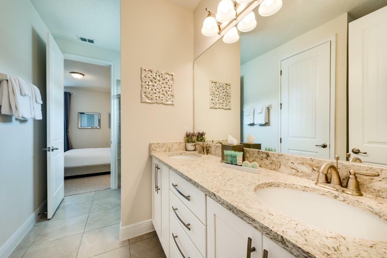 Holiday home Chic By Rentyl With Mini Soccer Field & Golf Near - 7715f Orlando