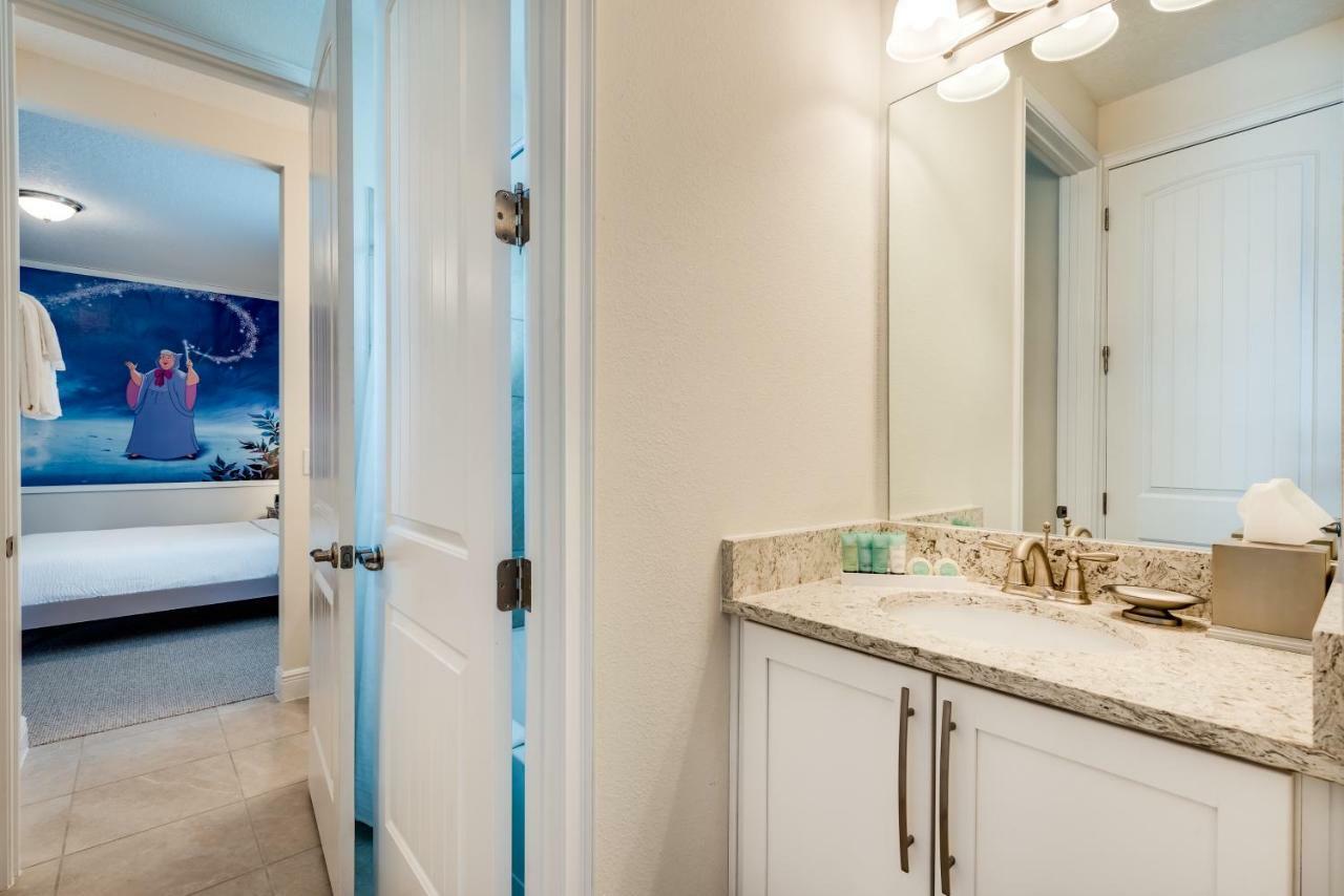 Chic By Rentyl With Mini Soccer Field & Golf Near - 7715f Holiday home