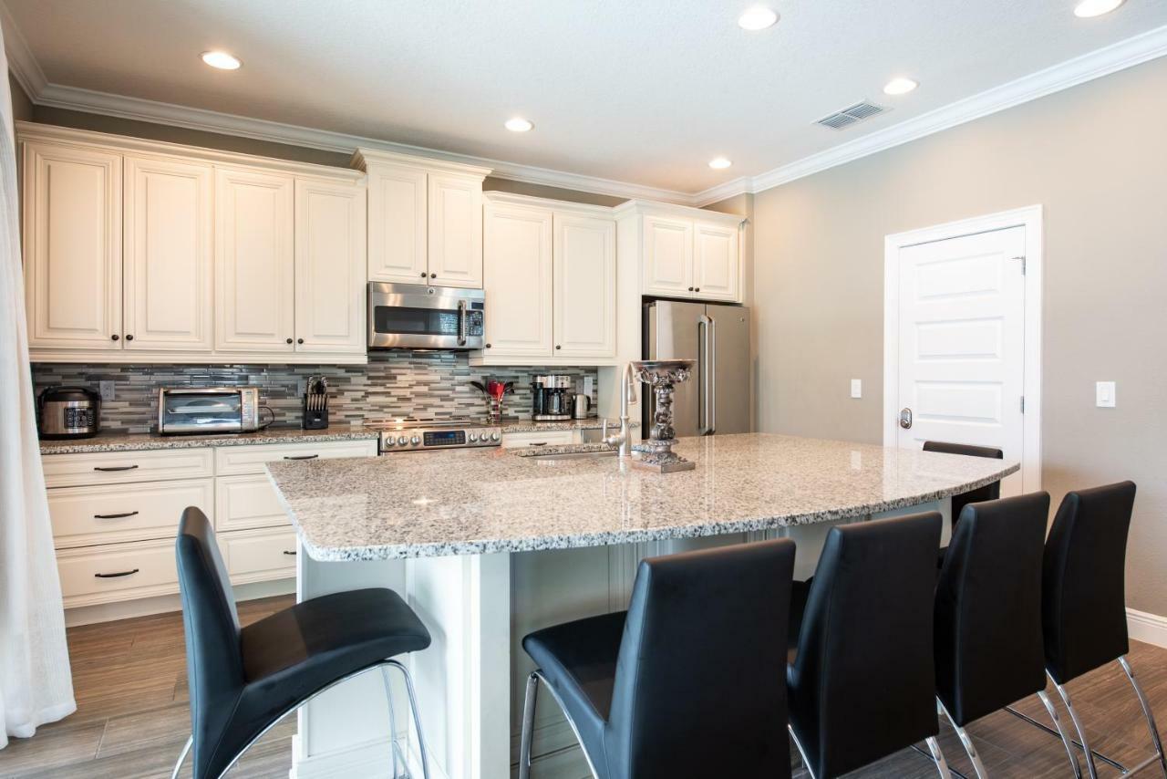 Brilliant Home: Disney-adjacent With Private Pool And Game Orlando