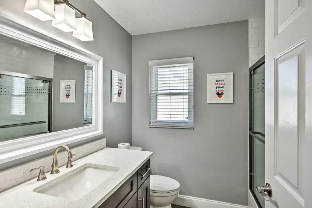 Holiday home Mickey's Landing: Luxurious 4br Retreat With Pool & Game *