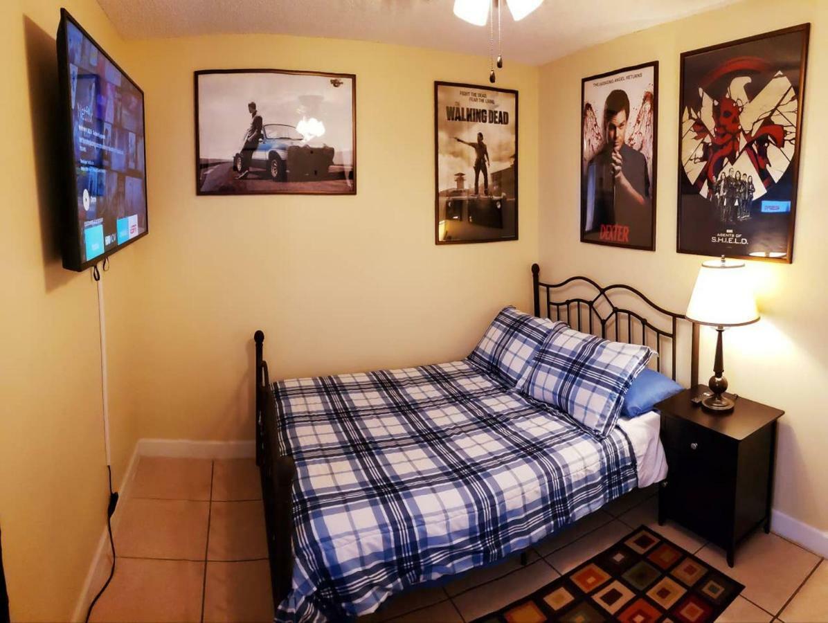 A Private Bedroom Orlando