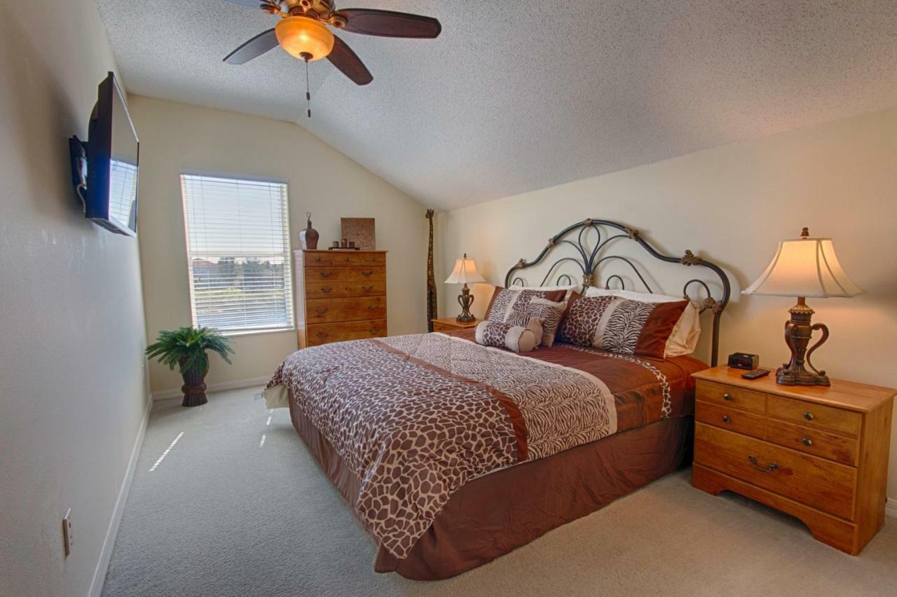 Villa Lake Front Glenbrook 