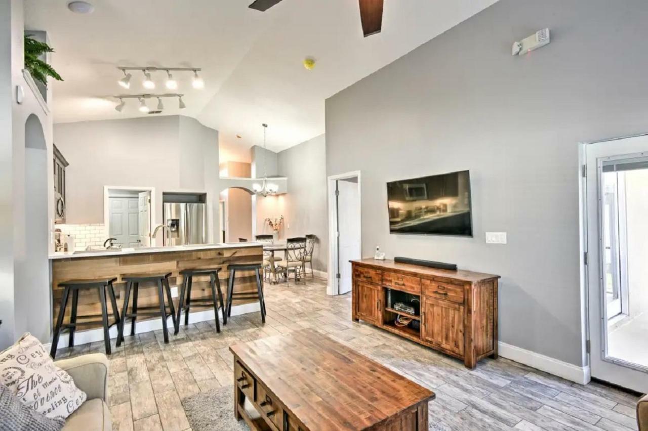 Mickey's Landing: Luxurious 4br Retreat With Pool & Game