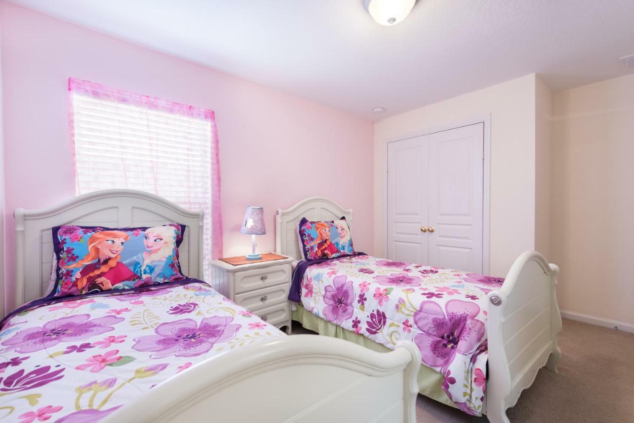 2500 Archfeld Boulevard * Orlando