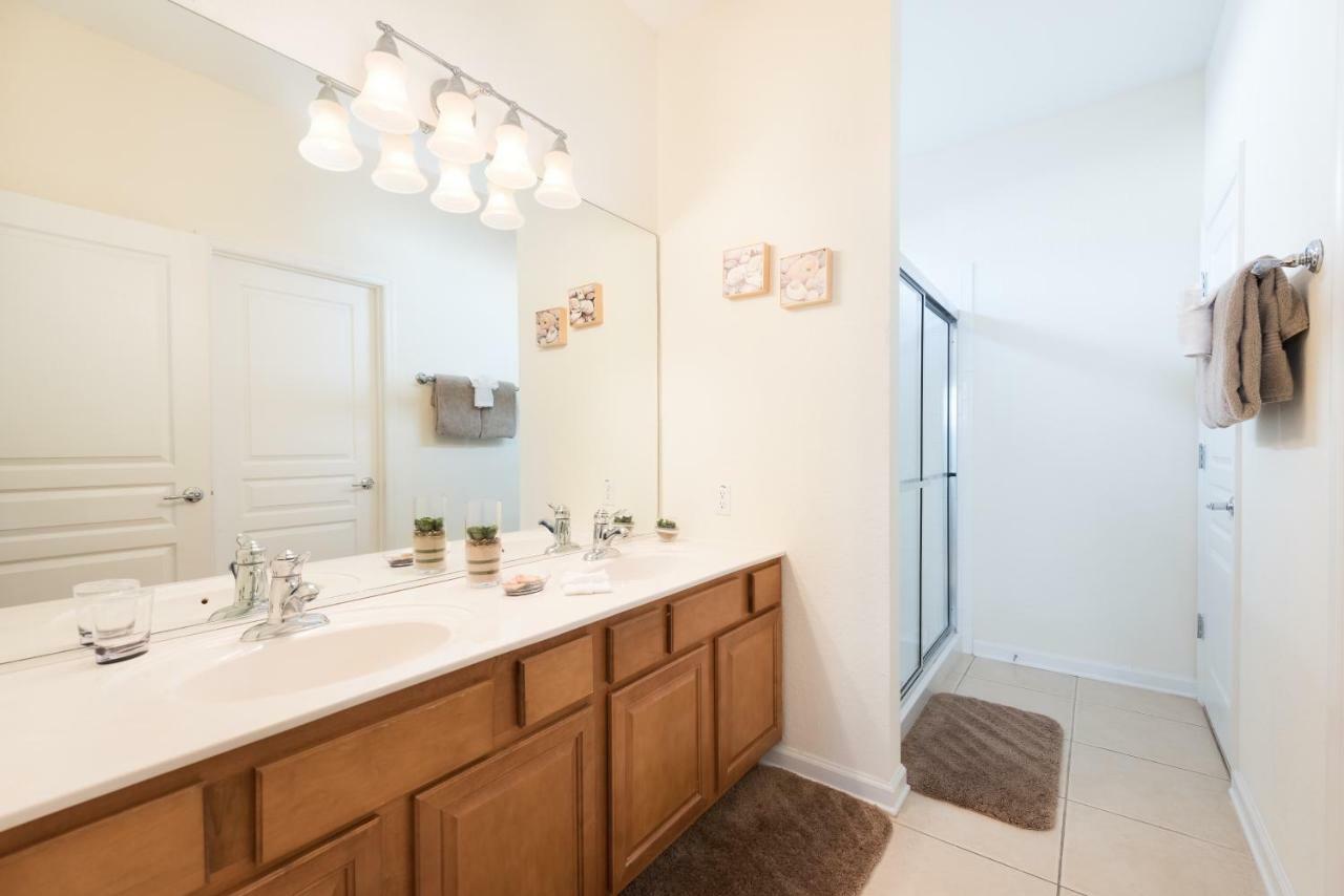 Villa 2500 Archfeld Boulevard Orlando