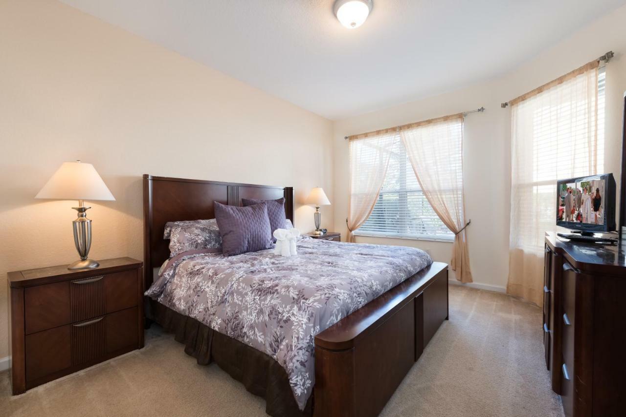 Villa 2500 Archfeld Boulevard Orlando