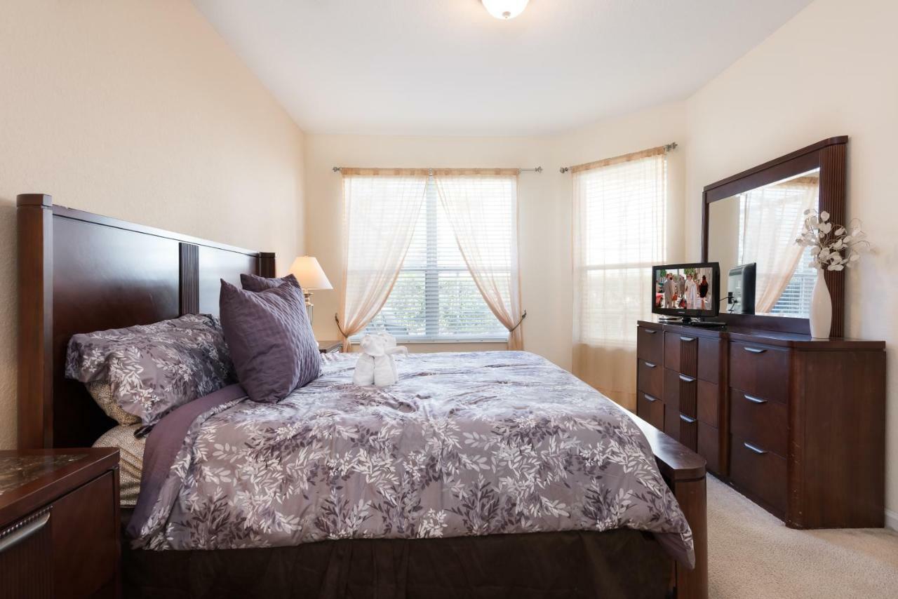 2500 Archfeld Boulevard * Orlando
