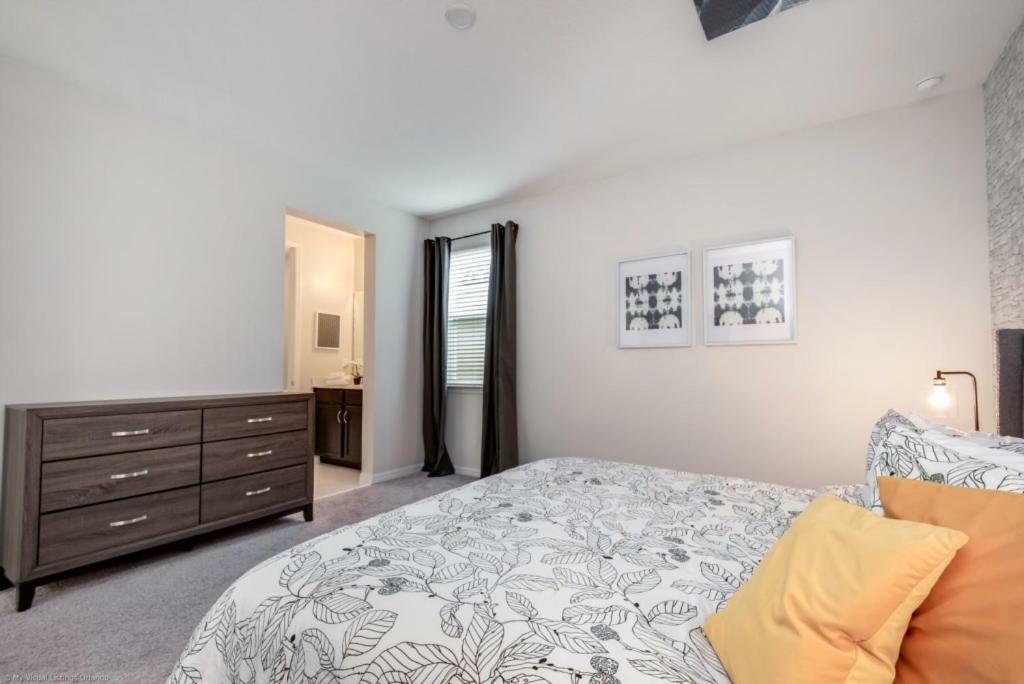 1780spp New 7 Bedroom 5 Bathroom Solara Villa Orlando