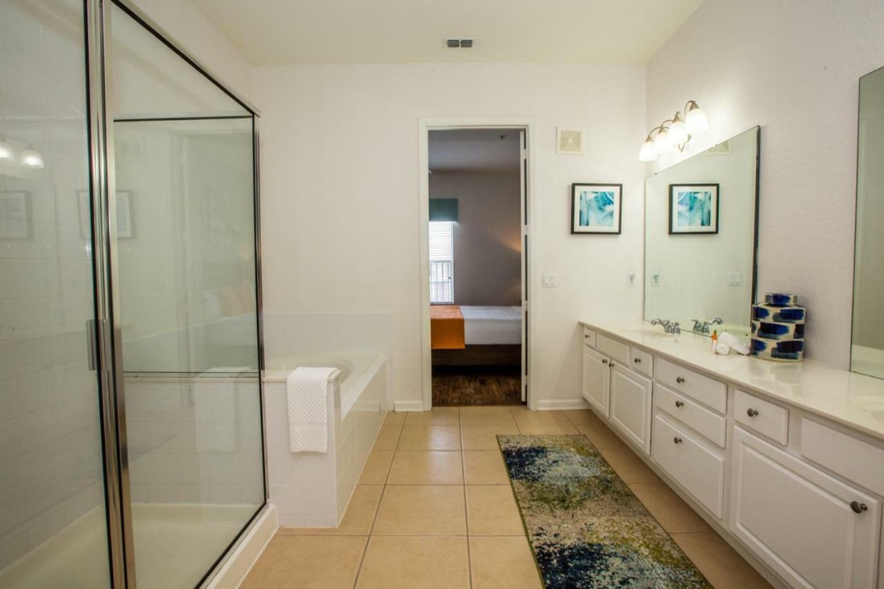 Apartment Vista Cay Luxury 4 Bedroom *