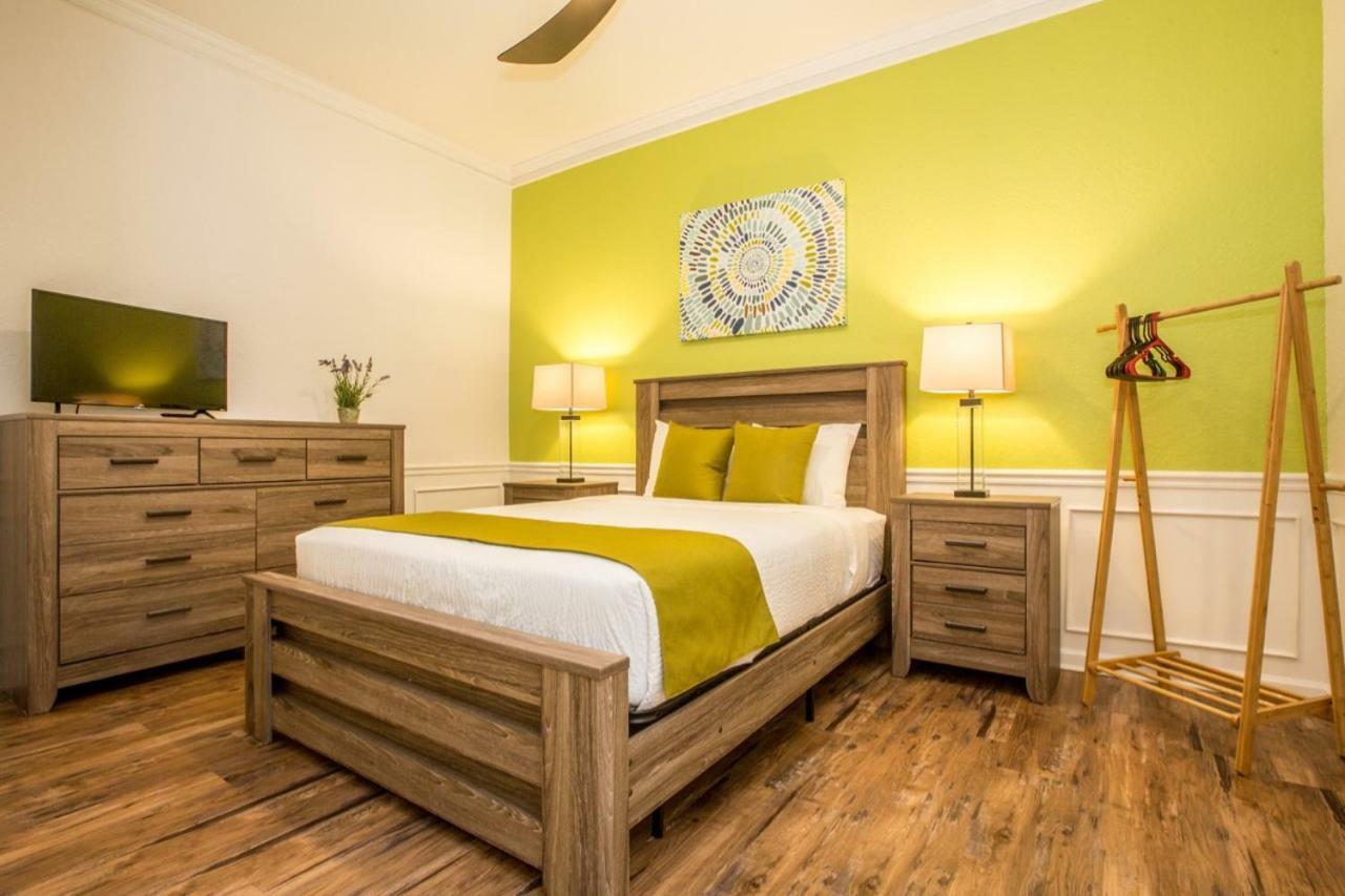 Vista Cay Luxury 4 Bedroom Orlando